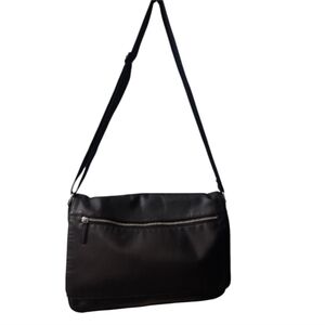 Cole Haan Black Leather Satchel Handbag With crossbody shoulder Strap